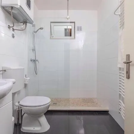Apartman Apartments By The Sea Podgora - Makarska - 6780