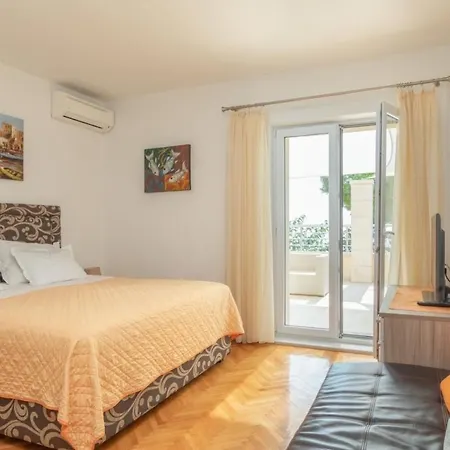 Apartments By The Sea Podgora - Makarska - 6780 Apartman