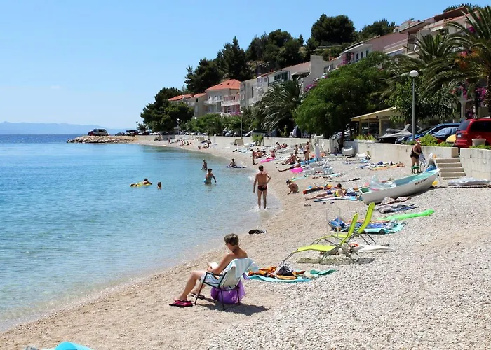Apartman Apartments By The Sea Podgora - Makarska - 6780 *